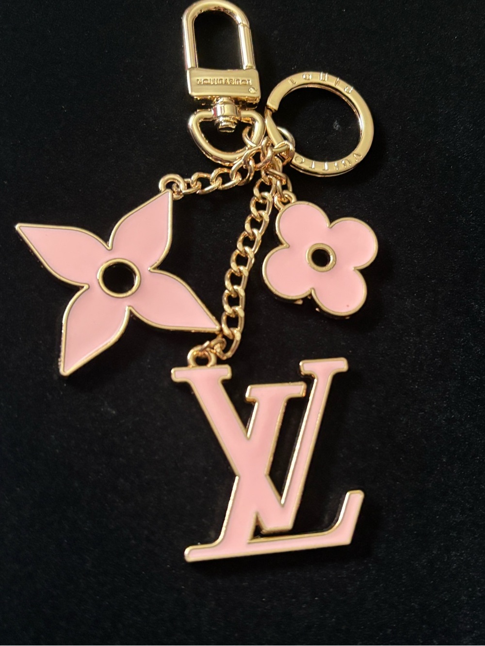 Designer-Inspired Stainless Steel Keychain - Picture 3 of 4